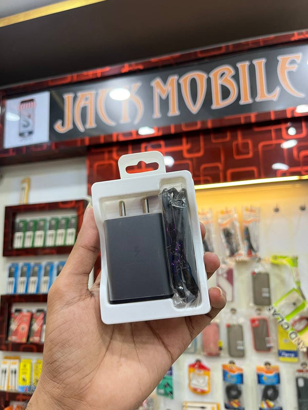 U&i 25W PD Fast Charger Adapter with USB-C to USB-C Cable (5A) – Black (6 Months Warranty)